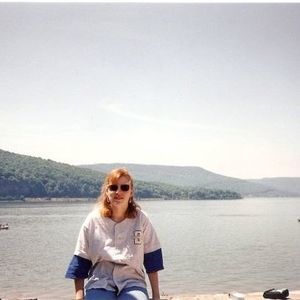 Meet your Posher, Melissa